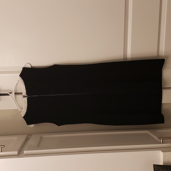 Black & white dress size 8 - Picture 4 of 4